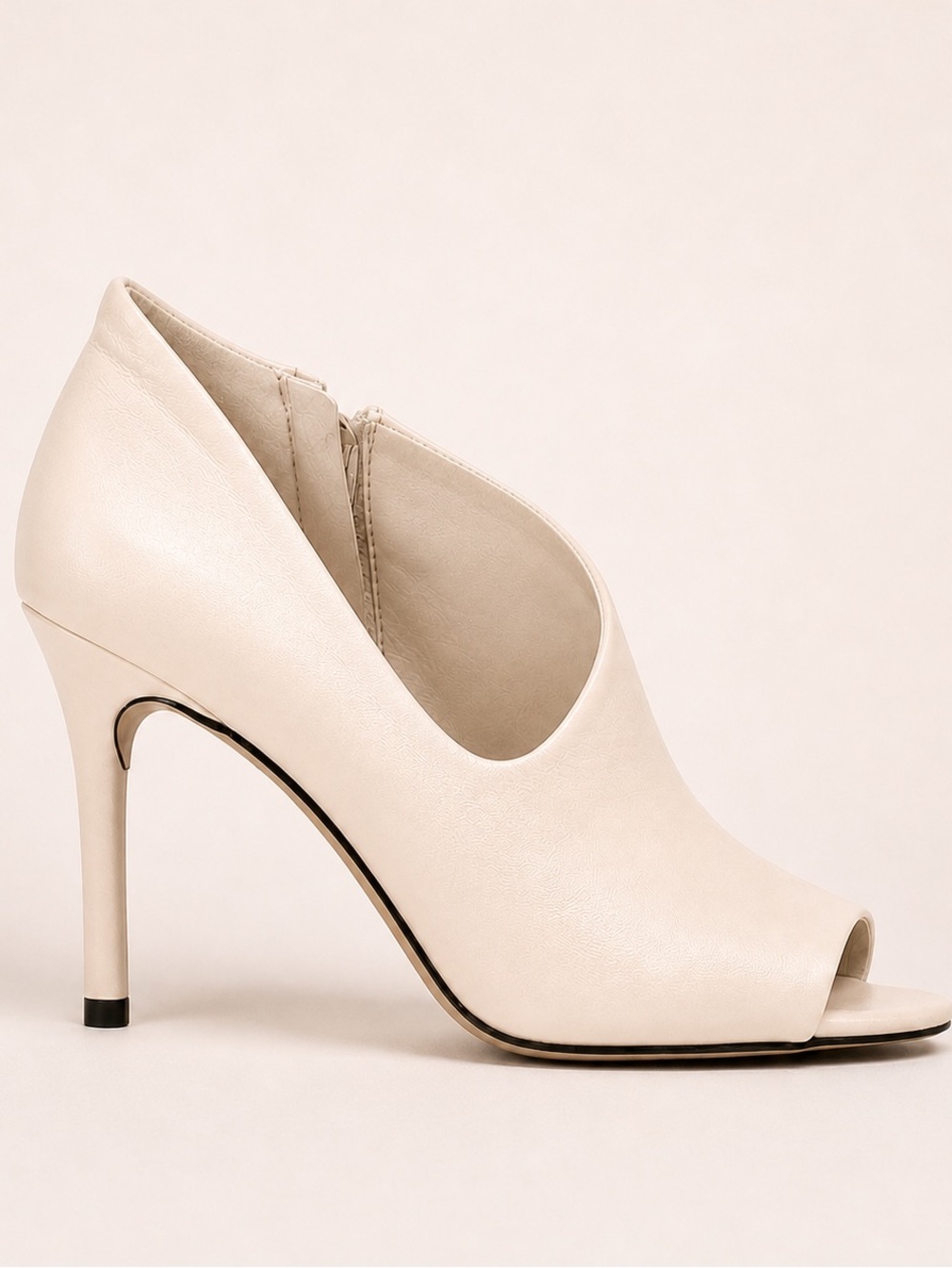 Vince Camuto Ivory Peep Toe Booties Heels Leather Side Zip - Picture 2 of 16